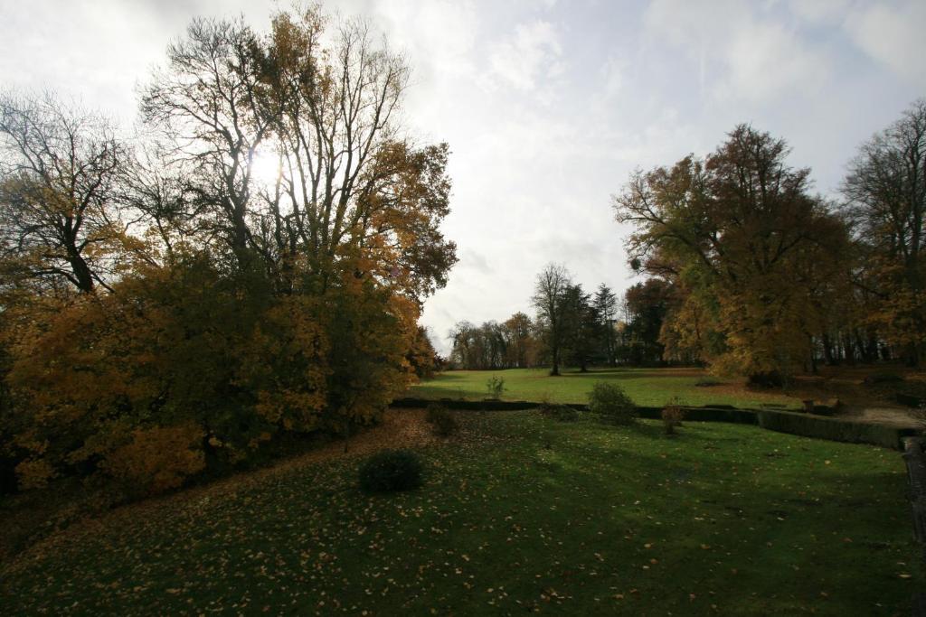 Domaine De Villeray Condeau Kültér fotó